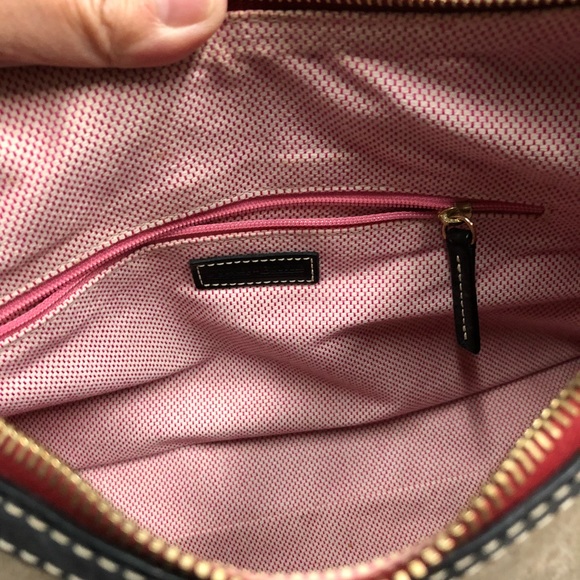 Dooney & Bourke Purse - Picture 2 of 2